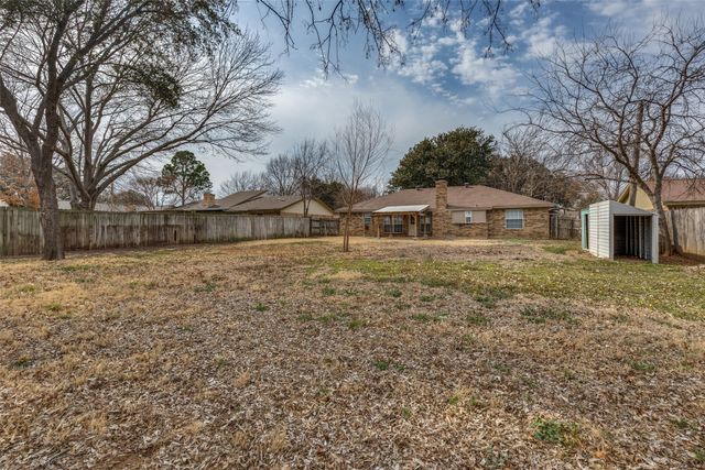 7436 Timberhill Drive, North Richland Hills, TX 76182