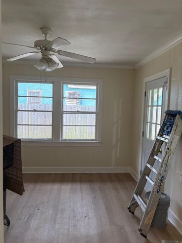 6069 Beechwood Dr, Baton Rouge, LA 70805
