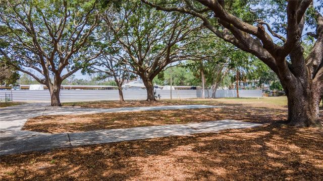 1810, 1814 CEMETERY ROAD, Holiday, FL 34691