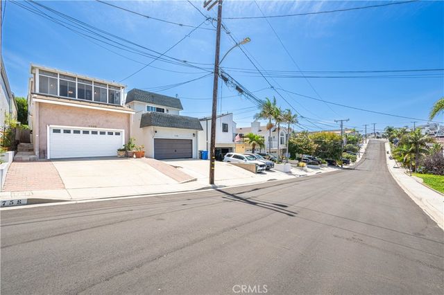 1758 Reed Street, Redondo Beach, CA 90278
