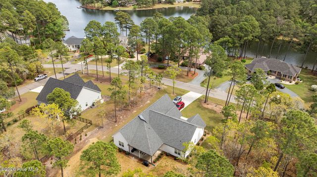 30220 W Lake Drive, Wagram, NC 28396