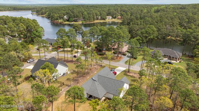 30220 W Lake Drive, Wagram, NC 28396