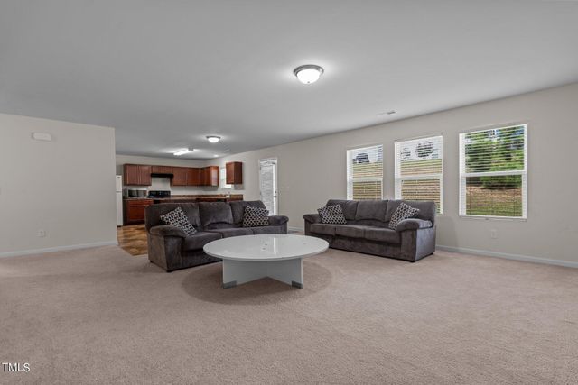 16 Summerwood Lane, Lillington, NC 27546