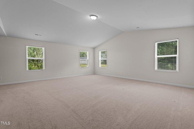 16 Summerwood Lane, Lillington, NC 27546