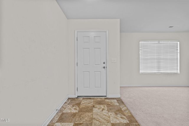 16 Summerwood Lane, Lillington, NC 27546