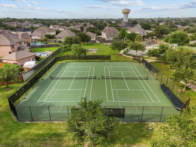 2965 Rustic Pier Lane, League City, TX 77573