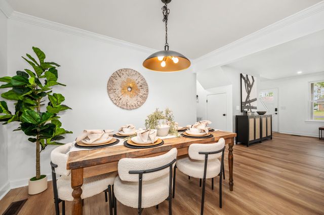 112 Fox Ridge Dr, Murfreesboro, TN 37128