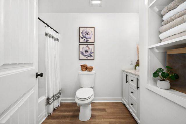 112 Fox Ridge Dr, Murfreesboro, TN 37128