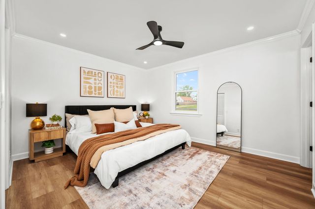 112 Fox Ridge Dr, Murfreesboro, TN 37128