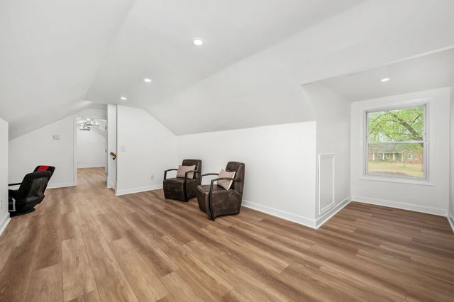 112 Fox Ridge Dr, Murfreesboro, TN 37128