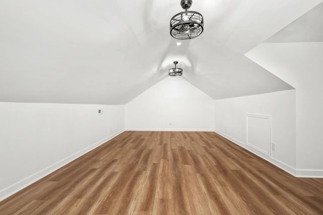 112 Fox Ridge Dr, Murfreesboro, TN 37128