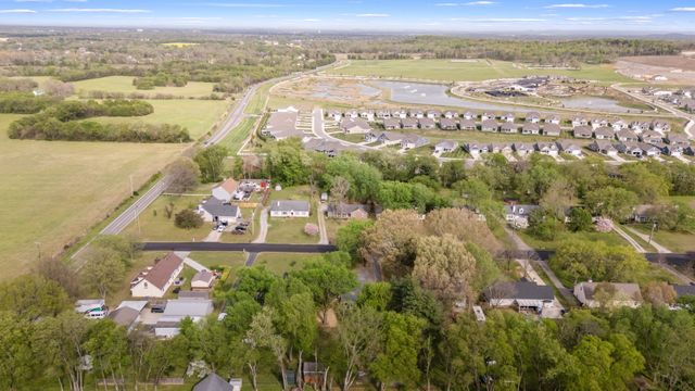 112 Fox Ridge Dr, Murfreesboro, TN 37128