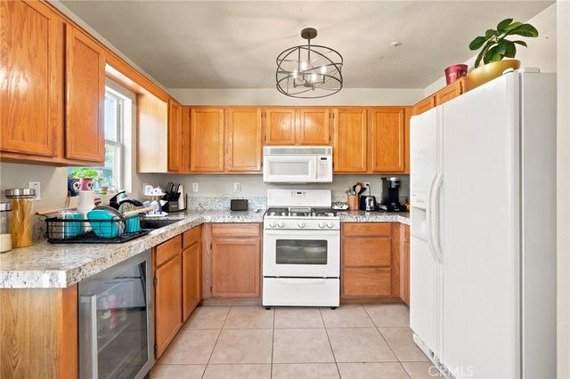 7517 Eucalyptus Drive, Highland, CA 92346