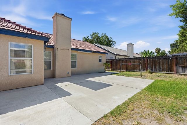 7517 Eucalyptus Drive, Highland, CA 92346