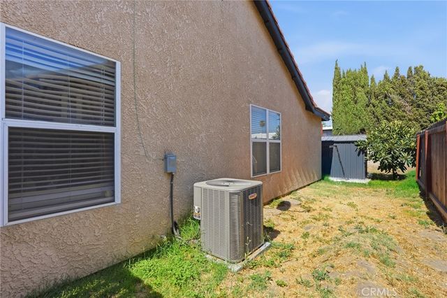7517 Eucalyptus Drive, Highland, CA 92346