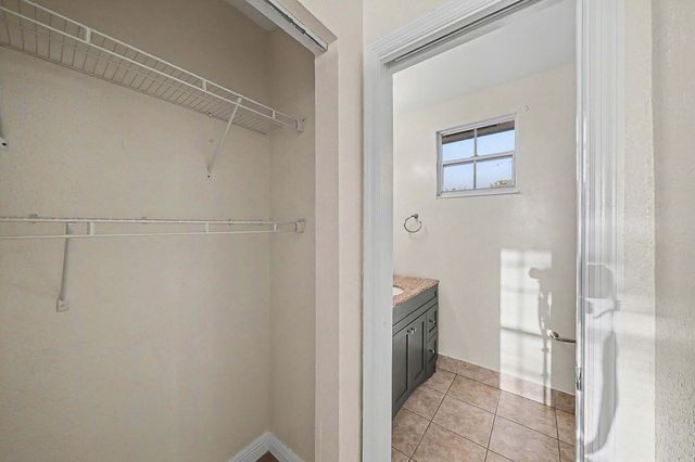 5789 Woodland Point Drive, Tamarac, FL 33319