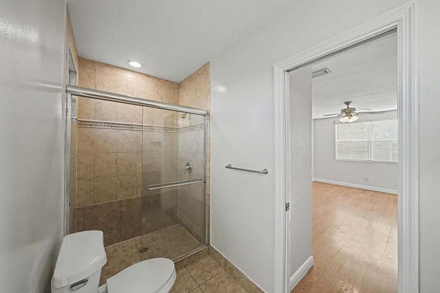 5789 Woodland Point Drive, Tamarac, FL 33319