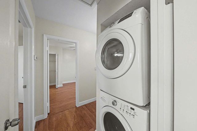 5789 Woodland Point Drive, Tamarac, FL 33319