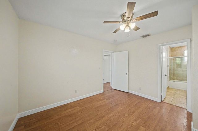 5789 Woodland Point Drive, Tamarac, FL 33319