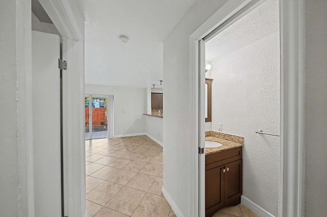 5789 Woodland Point Drive, Tamarac, FL 33319