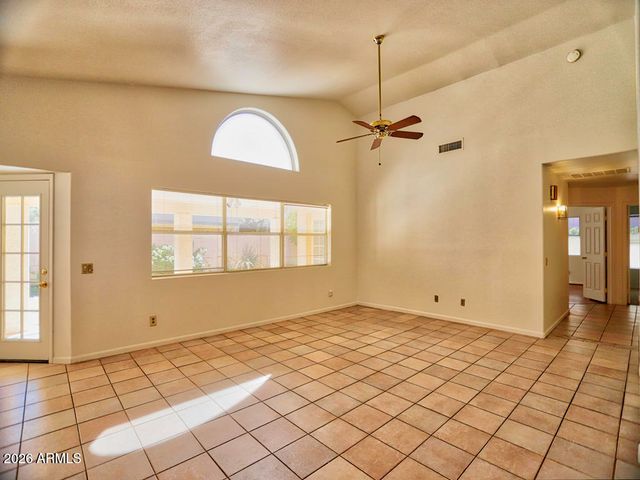 1217 E SANDCASTLE Court, Gilbert, AZ 85234