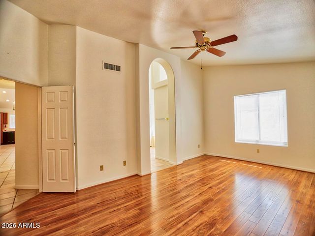 1217 E SANDCASTLE Court, Gilbert, AZ 85234