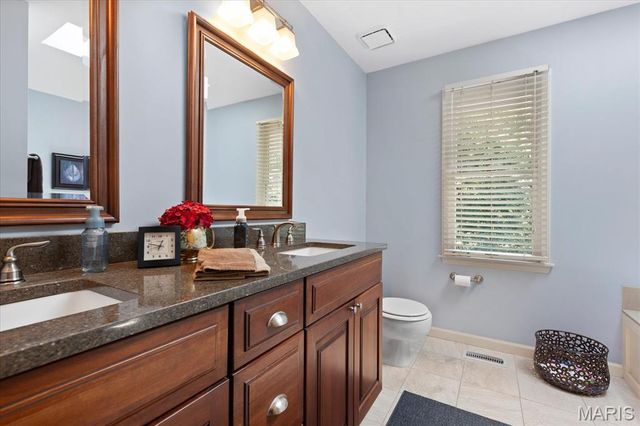 1131 Black Forest Drive, St Charles, MO 63301