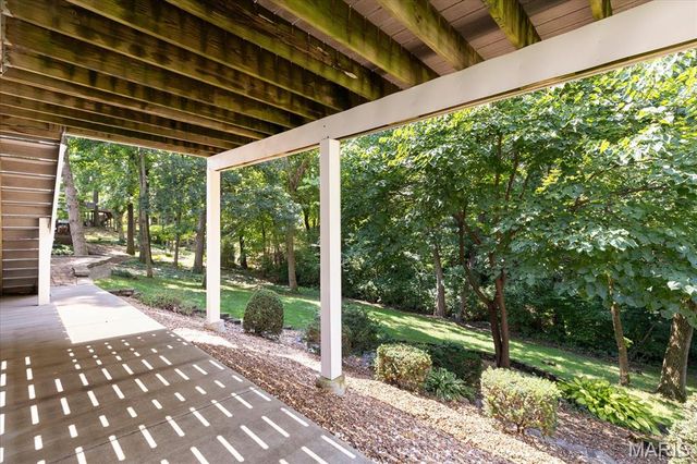 1131 Black Forest Drive, St Charles, MO 63301