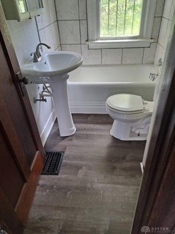 524 Crestmore Avenue, Dayton, OH 45417