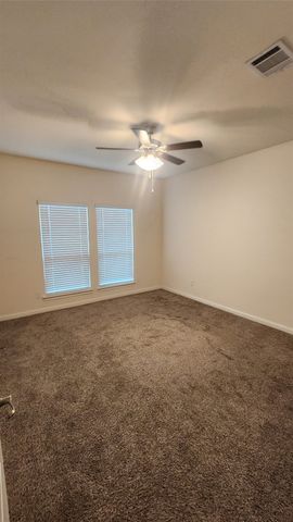 3904 Oak Creek Circle, Denison, TX 75020