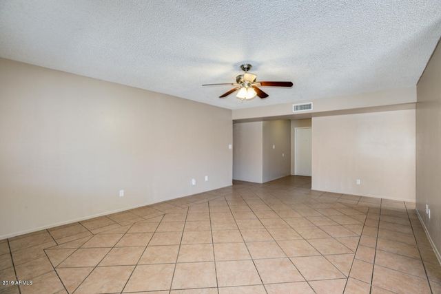 10640 N 66th Avenue, Glendale, AZ 85304