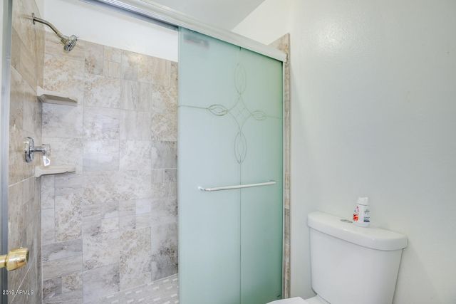 10640 N 66th Avenue, Glendale, AZ 85304
