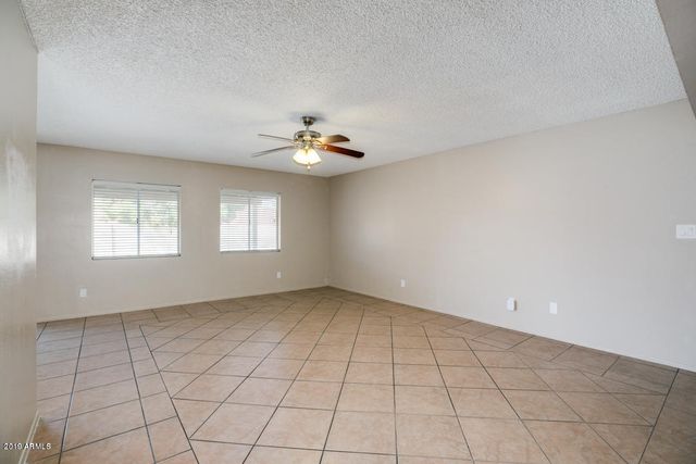 10640 N 66th Avenue, Glendale, AZ 85304