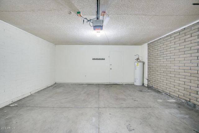 10640 N 66th Avenue, Glendale, AZ 85304