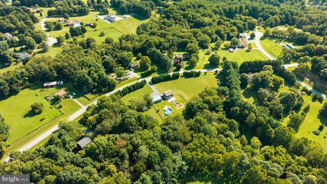 839 CHANTER DR, Westminster, MD 21157