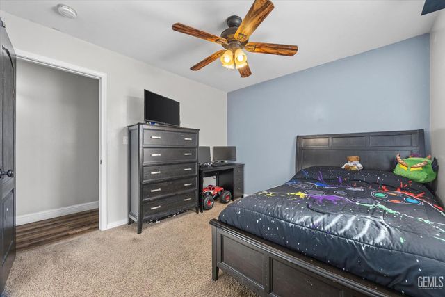 11904 Darlington Avenue, Bakersfield, CA 93312