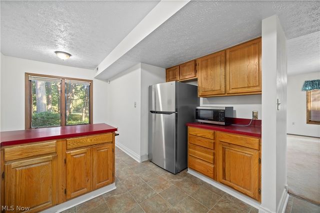 30017 Center Ridge Road F, Westlake, OH 44145
