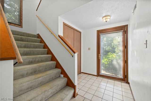 30017 Center Ridge Road F, Westlake, OH 44145