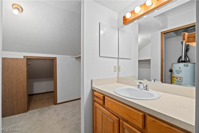30017 Center Ridge Road F, Westlake, OH 44145