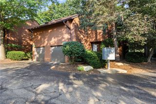 30017 Center Ridge Road F, Westlake, OH 44145