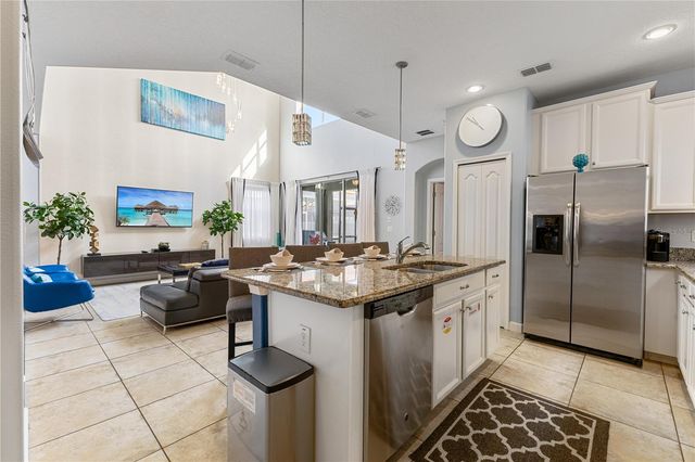 9006 MAJESTY PALM ROAD, Kissimmee, FL 34747