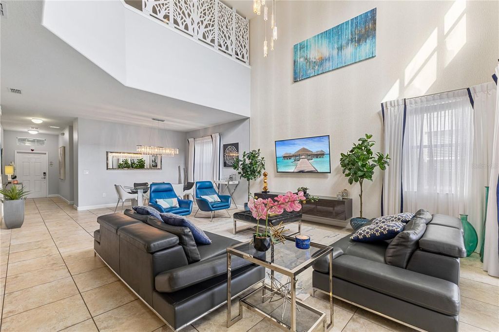 Image 15 of property listing at 9006 MAJESTY PALM ROAD, Kissimmee, FL 34747