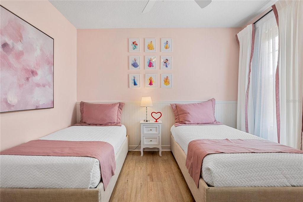 Image 45 of property listing at 9006 MAJESTY PALM ROAD, Kissimmee, FL 34747