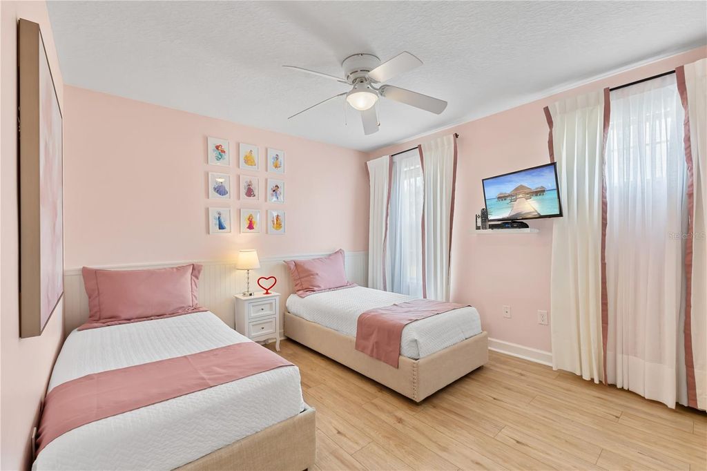 Image 46 of property listing at 9006 MAJESTY PALM ROAD, Kissimmee, FL 34747