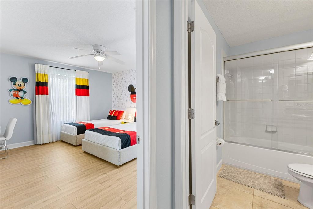 Image 48 of property listing at 9006 MAJESTY PALM ROAD, Kissimmee, FL 34747