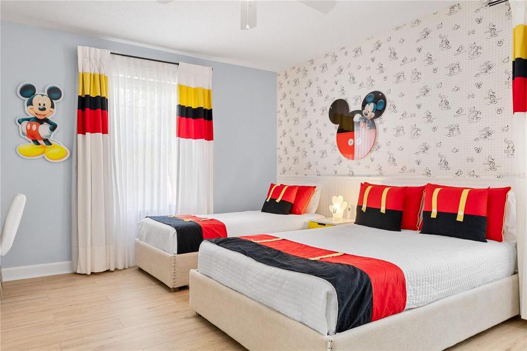 Image 49 of property listing at 9006 MAJESTY PALM ROAD, Kissimmee, FL 34747