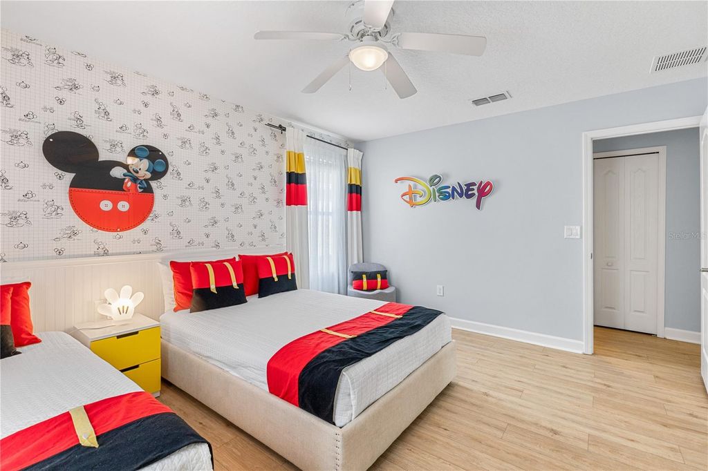 Image 50 of property listing at 9006 MAJESTY PALM ROAD, Kissimmee, FL 34747