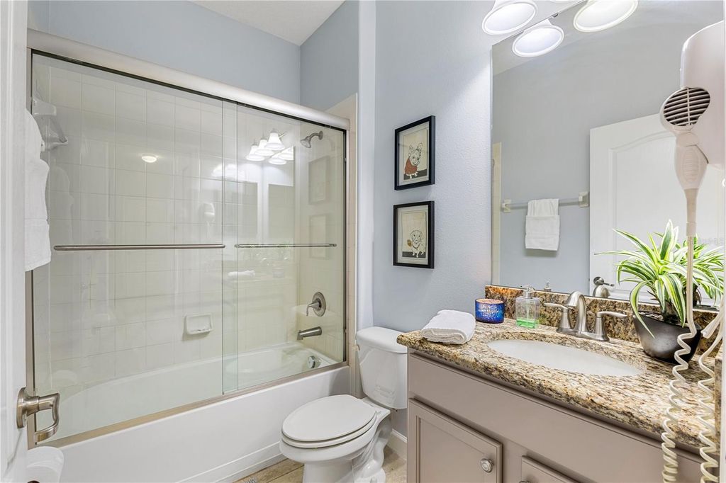 Image 10 of property listing at 9006 MAJESTY PALM ROAD, Kissimmee, FL 34747