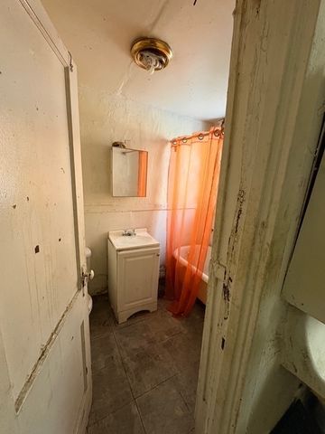 6408 S Rhodes Avenue, Chicago, IL 60637