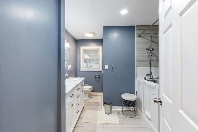 974 Laurelmont SW Drive, Atlanta, GA 30311